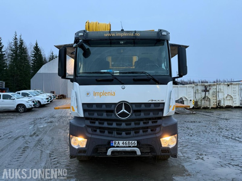 2017 Mercedes-Benz Arocs 3235 8x4, Injeksjonsrigg AMV, EURO 6, påmontert kran - Kendaraan Kota/ Khusus: gambar 2 2017 Mercedes-Benz Arocs 3235 8x4, Injeksjonsrigg AMV, EURO 6, påmontert kran - Kendaraan Kota/ Khusus: gambar 2