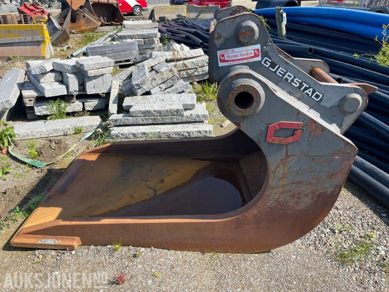 2018 Gjerstad Renske/Plastringsskuffe med G90 feste - Lampiran untuk Peralatan konstruksi: gambar 1 2018 Gjerstad Renske/Plastringsskuffe med G90 feste - Lampiran untuk Peralatan konstruksi: gambar 1