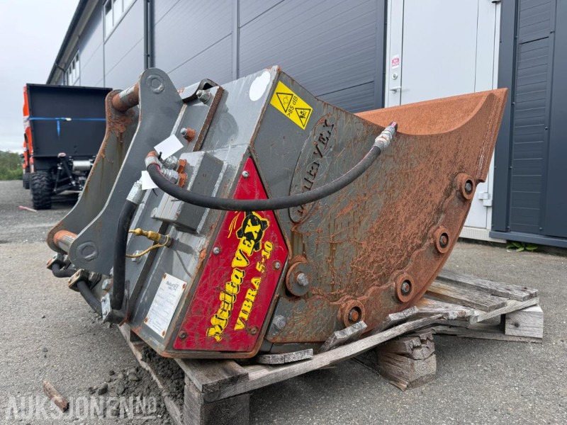 2019 Multavex Vibra - 5-10 - Vibratorskuffe / Soldeskuffe - S50 feste - Lampiran untuk Peralatan konstruksi: gambar 1 2019 Multavex Vibra - 5-10 - Vibratorskuffe / Soldeskuffe - S50 feste - Lampiran untuk Peralatan konstruksi: gambar 1