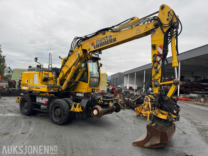 Liebherr A900ZW Hjulmaskin med jernbaneunderstell - Ekskavator: gambar 3 Liebherr A900ZW Hjulmaskin med jernbaneunderstell - Ekskavator: gambar 3