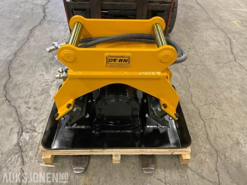 NY HENIMA VIBROPLATE TIL 4-9 TONNS GRAVEMASKIN S50 FESTE M/GARANTI - Roller: gambar 3 NY HENIMA VIBROPLATE TIL 4-9 TONNS GRAVEMASKIN S50 FESTE M/GARANTI - Roller: gambar 3