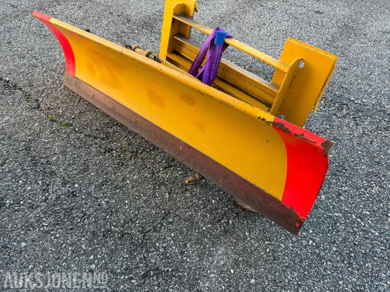 1900 kommunal skjær med euro feste - Peralatan pertanian: gambar 2 1900 kommunal skjær med euro feste - Peralatan pertanian: gambar 2