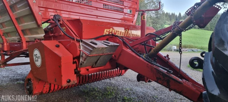 1987 Strautmann LBT19 - Peralatan pertanian: gambar 3 1987 Strautmann LBT19 - Peralatan pertanian: gambar 3