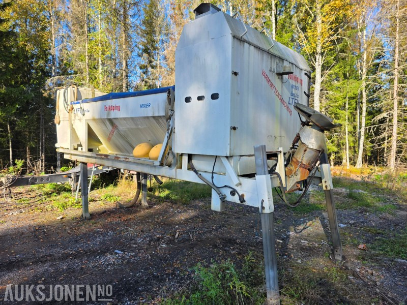 2009 Falkøping mixer C-LTFV - Peralatan pertanian: gambar 1 2009 Falkøping mixer C-LTFV - Peralatan pertanian: gambar 1