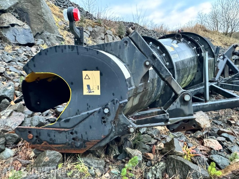 2010 Tellefsdal Diagonalplog Type P - Parallellogram - Bredde 3600 - Peralatan pertanian: gambar 3 2010 Tellefsdal Diagonalplog Type P - Parallellogram - Bredde 3600 - Peralatan pertanian: gambar 3