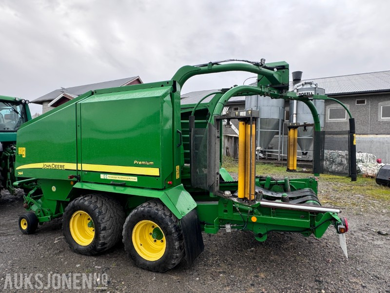 2012 John Deere Rundballepresse / Kombipresse 744 H - Peralatan pertanian: gambar 4 2012 John Deere Rundballepresse / Kombipresse 744 H - Peralatan pertanian: gambar 4