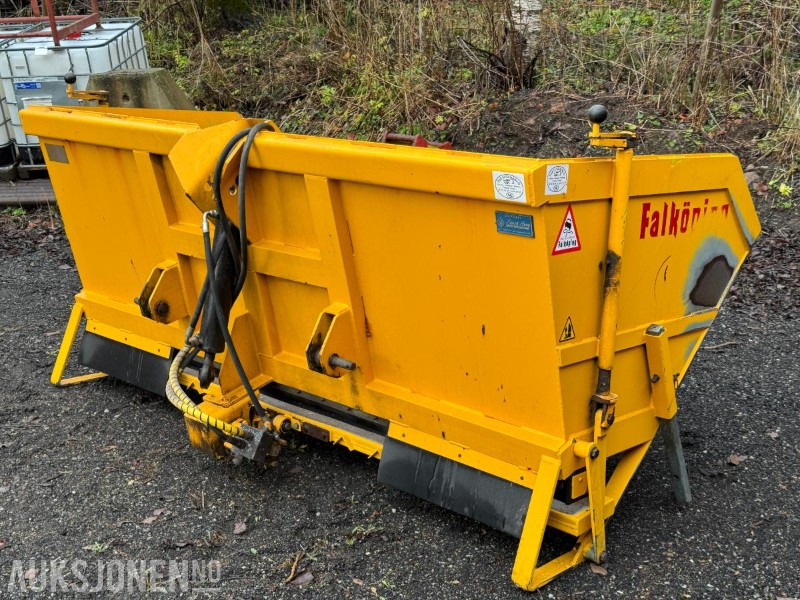 2015 Falköping S-25 strøkasse / 2,5 m3 - Peralatan pertanian: gambar 5 2015 Falköping S-25 strøkasse / 2,5 m3 - Peralatan pertanian: gambar 5