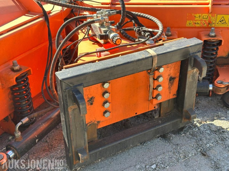2017 Pronar PUV-3300M plog - Peralatan pertanian: gambar 5 2017 Pronar PUV-3300M plog - Peralatan pertanian: gambar 5