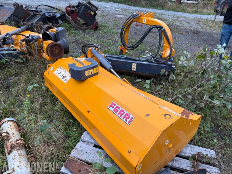 2021 Ferrari Kantslåttmaskiner 2 stk. - Peralatan pertanian: gambar 1 2021 Ferrari Kantslåttmaskiner 2 stk. - Peralatan pertanian: gambar 1