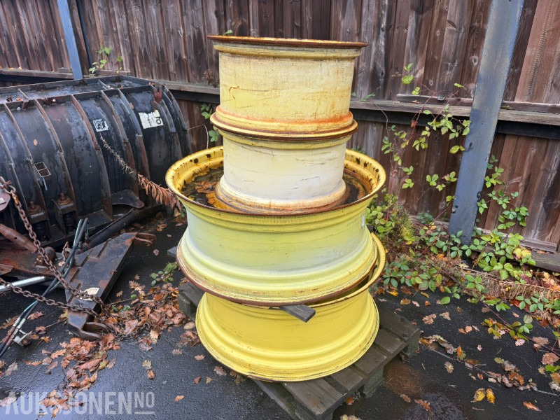 Felgsett til John Deere – AL118455 og AL174627 - Peralatan pertanian: gambar 2 Felgsett til John Deere – AL118455 og AL174627 - Peralatan pertanian: gambar 2