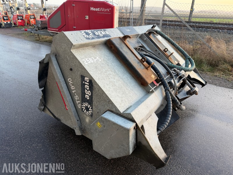 Fransgård STS-1800GA strøkasse - Peralatan pertanian: gambar 4 Fransgård STS-1800GA strøkasse - Peralatan pertanian: gambar 4