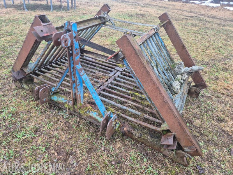 - Slodd ca 3 meter med 3-punkt feste - Peralatan pertanian: gambar 1 - Slodd ca 3 meter med 3-punkt feste - Peralatan pertanian: gambar 1
