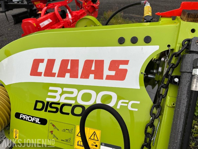 Ubrukt utstillingsmaskin - 2022 Claas DISCO 3200fc profil frontmontert slåmaskin - Peralatan pertanian: gambar 2 Ubrukt utstillingsmaskin - 2022 Claas DISCO 3200fc profil frontmontert slåmaskin - Peralatan pertanian: gambar 2