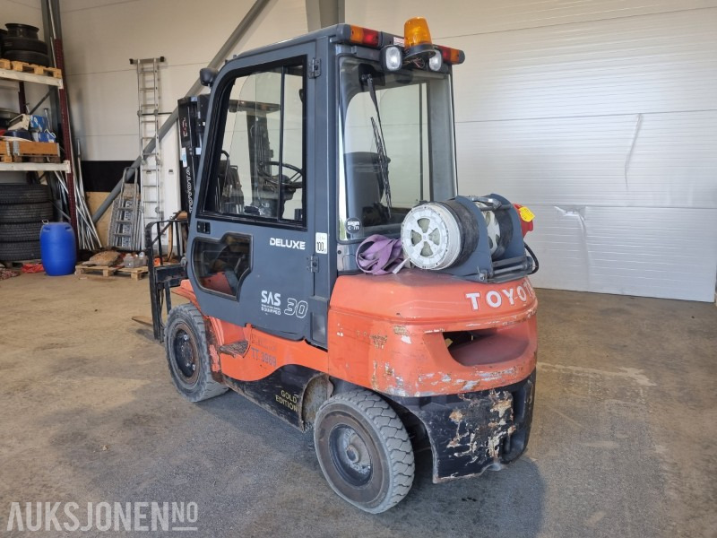 2007 Toyota 02-7FGF30 gasstruck 3T 5170 timer - Peralatan untuk menangani material: gambar 3 2007 Toyota 02-7FGF30 gasstruck 3T 5170 timer - Peralatan untuk menangani material: gambar 3