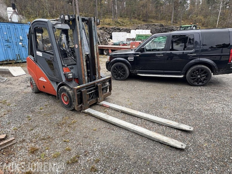 Linde truck H 35 D motvektstruck - Peralatan untuk menangani material: gambar 2 Linde truck H 35 D motvektstruck - Peralatan untuk menangani material: gambar 2
