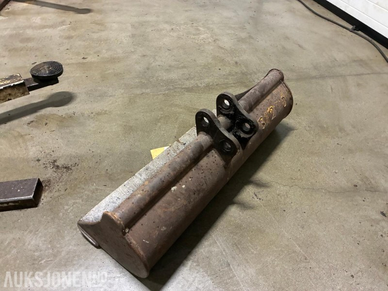 Pusseskuff til minigraver - stått på Volvo EC15 - ingen minstepris - Membangun inventaris: gambar 3 Pusseskuff til minigraver - stått på Volvo EC15 - ingen minstepris - Membangun inventaris: gambar 3