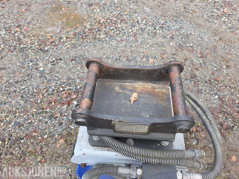 SAES HST F3LN -40 feste komprimator/vibroplate for gravemaskin - Roller: gambar 3 SAES HST F3LN -40 feste komprimator/vibroplate for gravemaskin - Roller: gambar 3