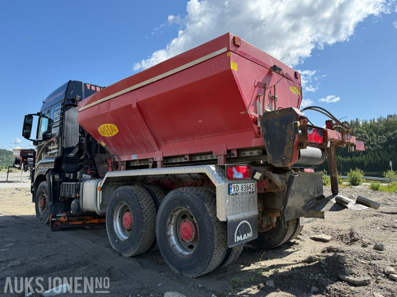 2012 MAN TGS 33.540 6x6 brøyterigget kombibil med Bredal Strøer - Tractor head: gambar 4 2012 MAN TGS 33.540 6x6 brøyterigget kombibil med Bredal Strøer - Tractor head: gambar 4