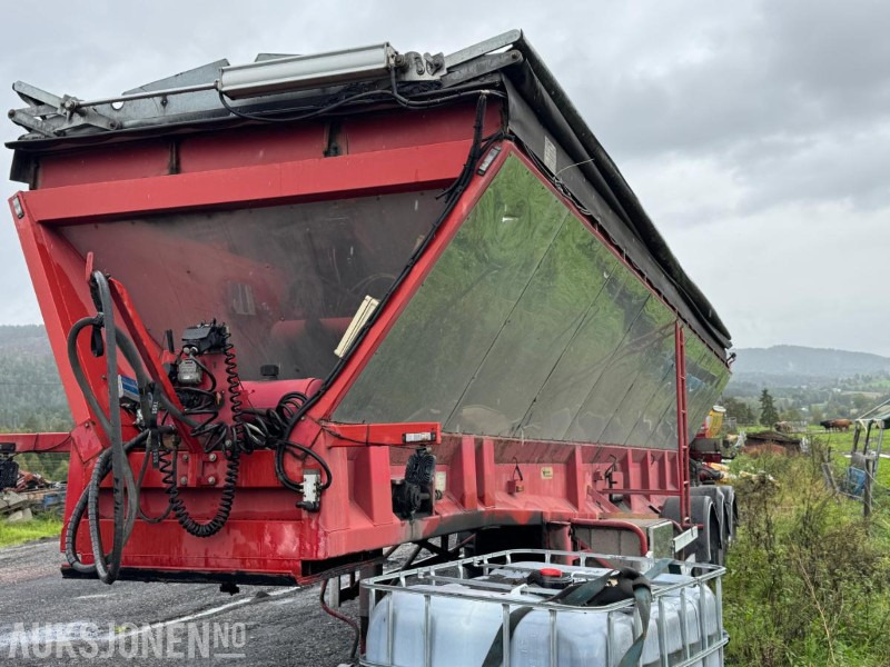 1997 R-R-Trailer asfaltsemi med transportbånd - Trailer: gambar 1 1997 R-R-Trailer asfaltsemi med transportbånd - Trailer: gambar 1