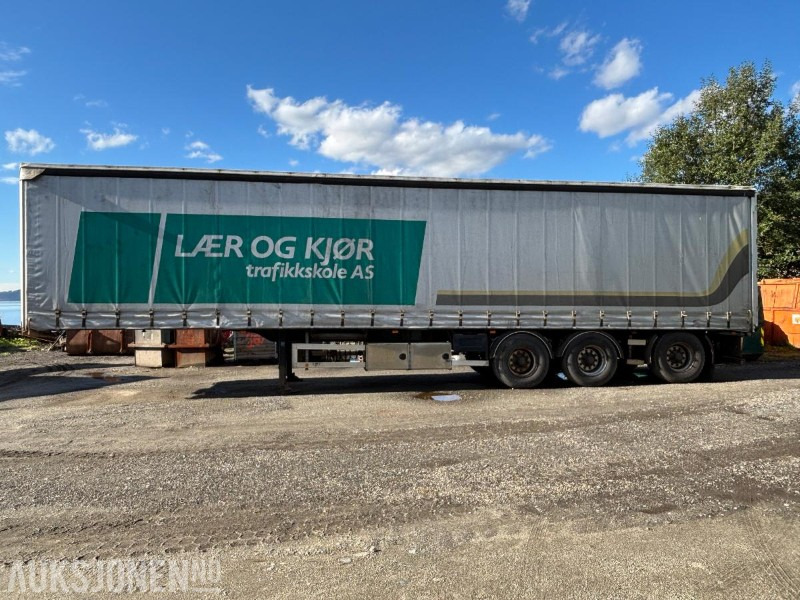 2005 HRD NTLS (semitrailer, kapell/”gardintrailer” Tillat Totalvekt 45000kg. - Trailer: gambar 2 2005 HRD NTLS (semitrailer, kapell/”gardintrailer” Tillat Totalvekt 45000kg. - Trailer: gambar 2