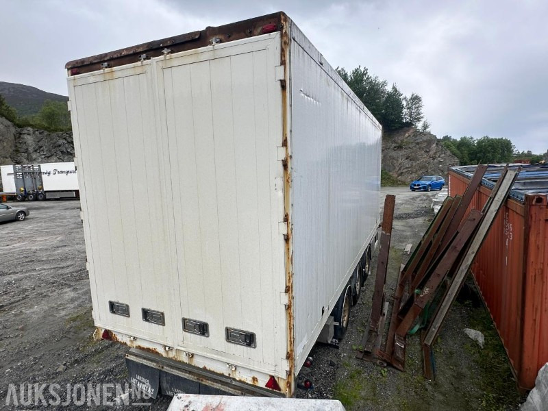 2005 Vang KL111 - 3 akslet slephenger / Flishenger / skaphenger med hydraulisk sideåpning - rep objekt - Trailer: gambar 4 2005 Vang KL111 - 3 akslet slephenger / Flishenger / skaphenger med hydraulisk sideåpning - rep objekt - Trailer: gambar 4