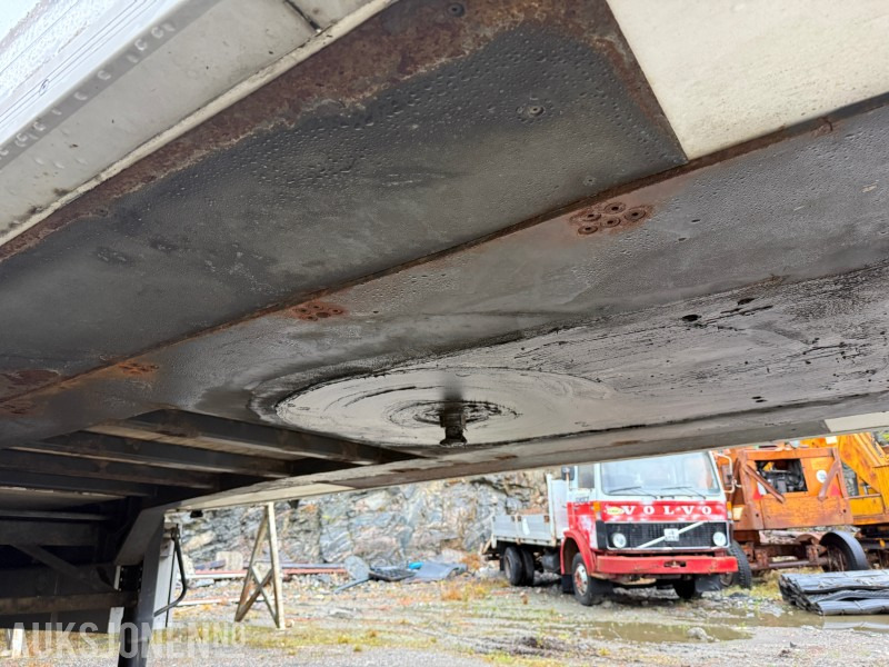 Bussbygg Frysesemi m/ Thermo King kjøleaggregat og Zepro bakløfter - Trailer: gambar 4 Bussbygg Frysesemi m/ Thermo King kjøleaggregat og Zepro bakløfter - Trailer: gambar 4