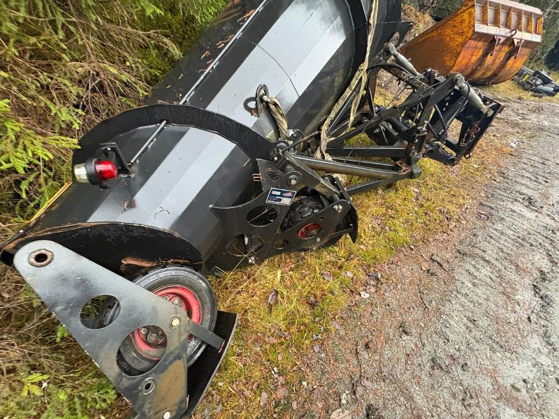 2009 Øveraasen Diagonalplog DH 285 D - Truk: gambar 3 2009 Øveraasen Diagonalplog DH 285 D - Truk: gambar 3