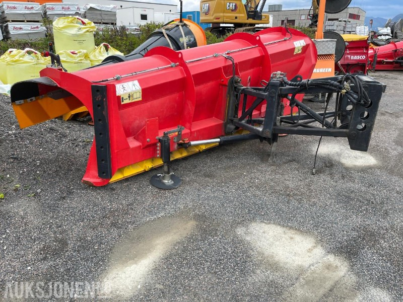 Arctic Machine plog - Truk: gambar 2 Arctic Machine plog - Truk: gambar 2