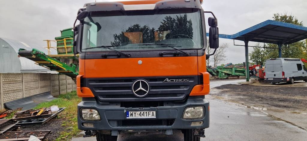 Mercedes-Benz Actros 4144 - Truk jungkit: gambar 1 Mercedes-Benz Actros 4144 - Truk jungkit: gambar 1