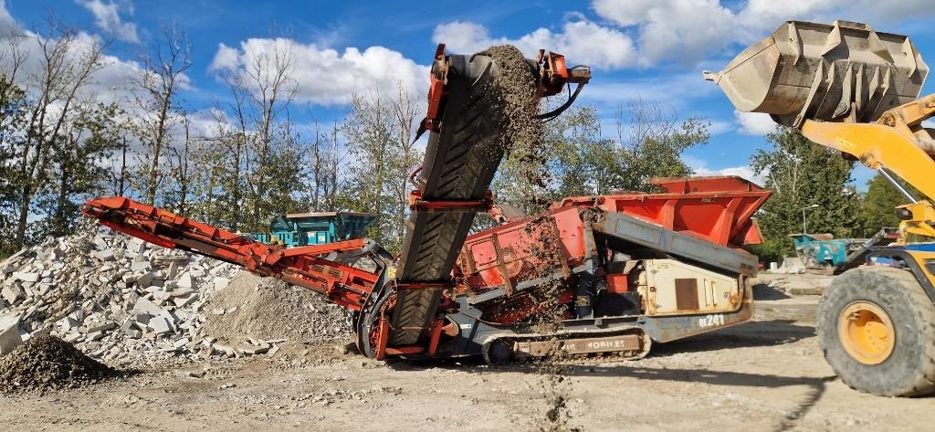 Sandvik QE 241 - Screener: gambar 1 Sandvik QE 241 - Screener: gambar 1