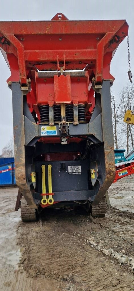 Sandvik QJ 241 - Tanaman penghancur mobil: gambar 3 Sandvik QJ 241 - Tanaman penghancur mobil: gambar 3