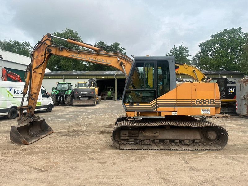 Case 688 B 16 ton - Ekskavator perayap: gambar 3 Case 688 B 16 ton - Ekskavator perayap: gambar 3