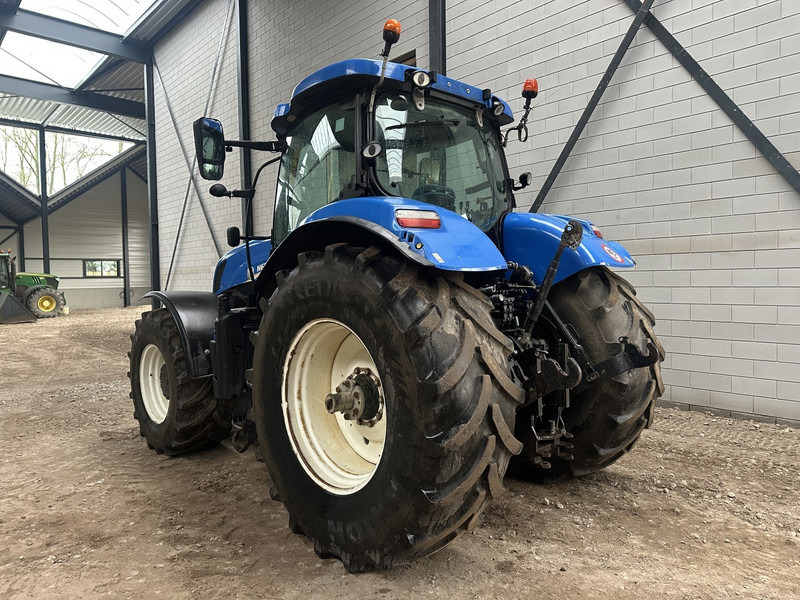 New Holland T7.250 - Traktor: gambar 5 New Holland T7.250 - Traktor: gambar 5
