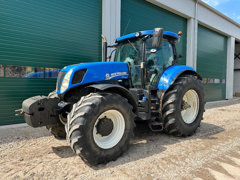 New Holland T7.250 Power Command - Traktor: gambar 1 New Holland T7.250 Power Command - Traktor: gambar 1