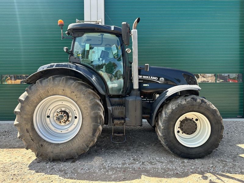 New Holland T7.260 Power Command - Traktor: gambar 4 New Holland T7.260 Power Command - Traktor: gambar 4