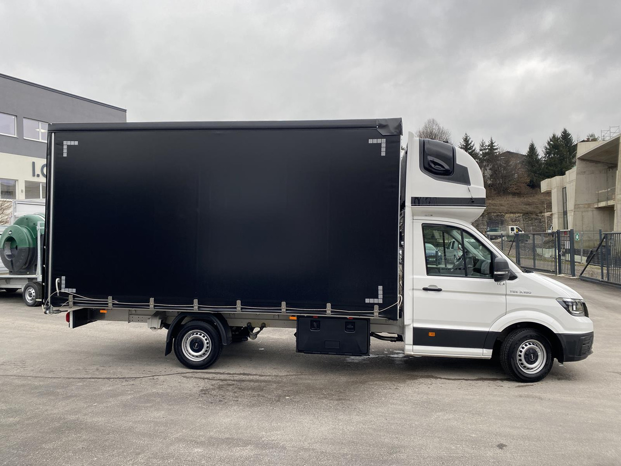 Van dengan terpal samping baru MAN TGE 3.180 L4 2.0 TDI | PRITSCHE PLANE + SCHLAFKABINE: gambar 6