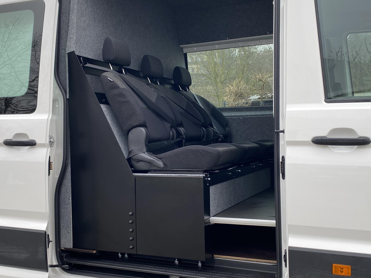 Van penumpang baru MAN TGE L4H3 180KM | SITZBANK ZWEITE REIHE + FLEXMO EINRICHTUNG: gambar 11 Van penumpang baru MAN TGE L4H3 180KM | SITZBANK ZWEITE REIHE + FLEXMO EINRICHTUNG: gambar 11