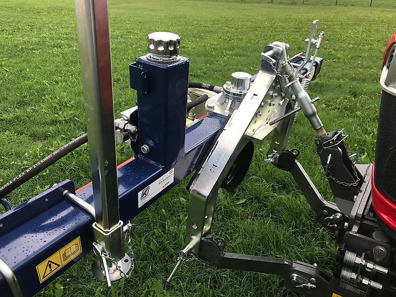 Mesin pemotong padang rumput baru Doppelmesser Frontmähwerk KEMA: gambar 10 Mesin pemotong padang rumput baru Doppelmesser Frontmähwerk KEMA: gambar 10