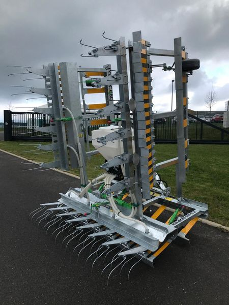 Joskin EB R4S2 600 mit Sägerät - Garu gerigi pegas: gambar 2 Joskin EB R4S2 600 mit Sägerät - Garu gerigi pegas: gambar 2
