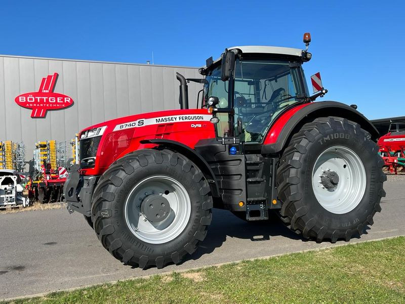 Massey Ferguson MF 8740 S Dyna-VT EXCLUSIVE - Traktor: gambar 2 Massey Ferguson MF 8740 S Dyna-VT EXCLUSIVE - Traktor: gambar 2