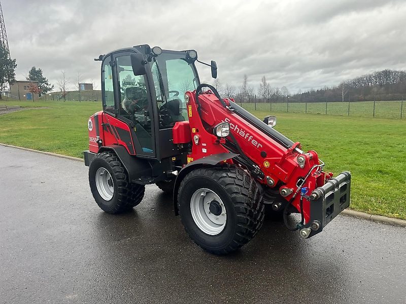 Schäffer 3650 T - Loader depan teleskopik: gambar 1 Schäffer 3650 T - Loader depan teleskopik: gambar 1