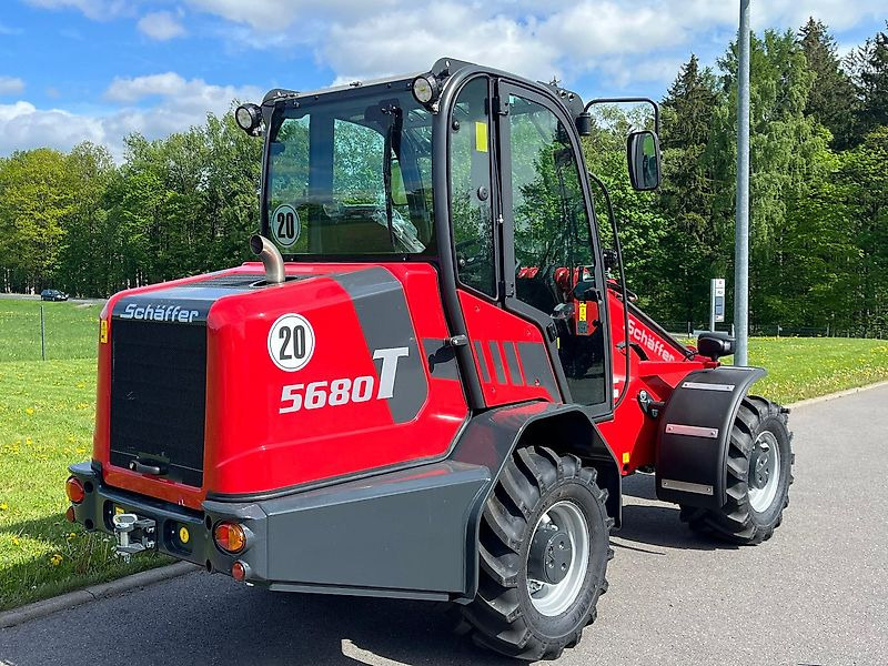 Schäffer 5680 T-3 - Loader depan teleskopik: gambar 2 Schäffer 5680 T-3 - Loader depan teleskopik: gambar 2