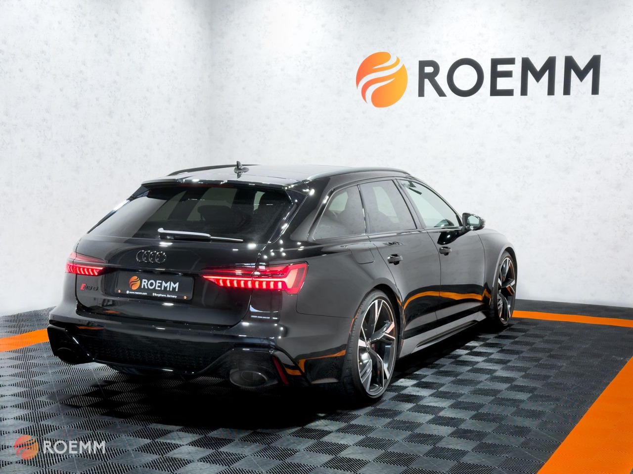 Audi RS6 Avant 4.0 TFSI quattro*Dynamik*360°*PANO*LED - Station wagon: gambar 5 Audi RS6 Avant 4.0 TFSI quattro*Dynamik*360°*PANO*LED - Station wagon: gambar 5