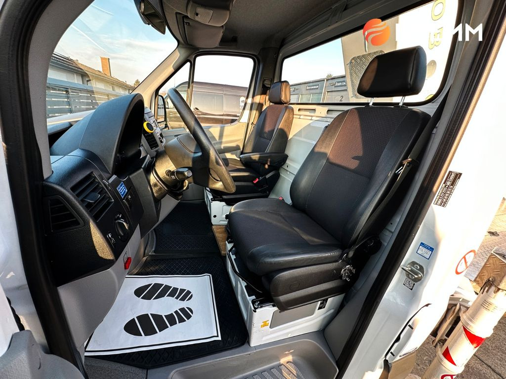 Platform udara yang dipasang di truk, Van pengiriman Mercedes-Benz Sprinter*Palfinger P220B Hubarbeitsbühne*1. Hand: gambar 10