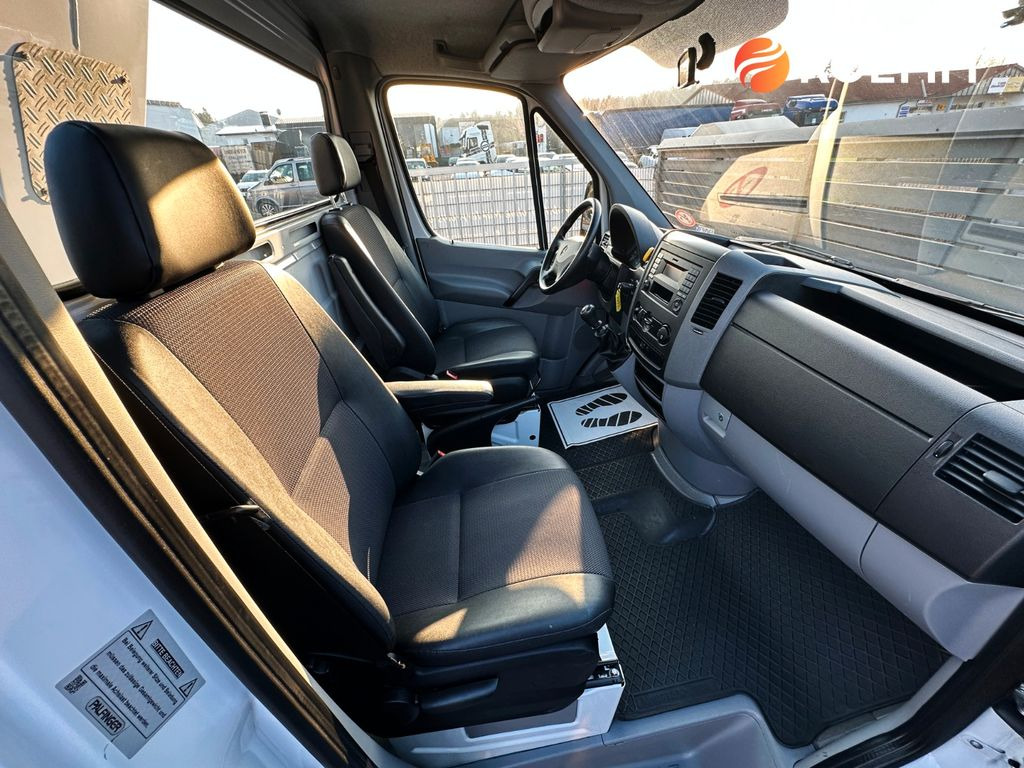 Platform udara yang dipasang di truk, Van pengiriman Mercedes-Benz Sprinter*Palfinger P220B Hubarbeitsbühne*1. Hand: gambar 17