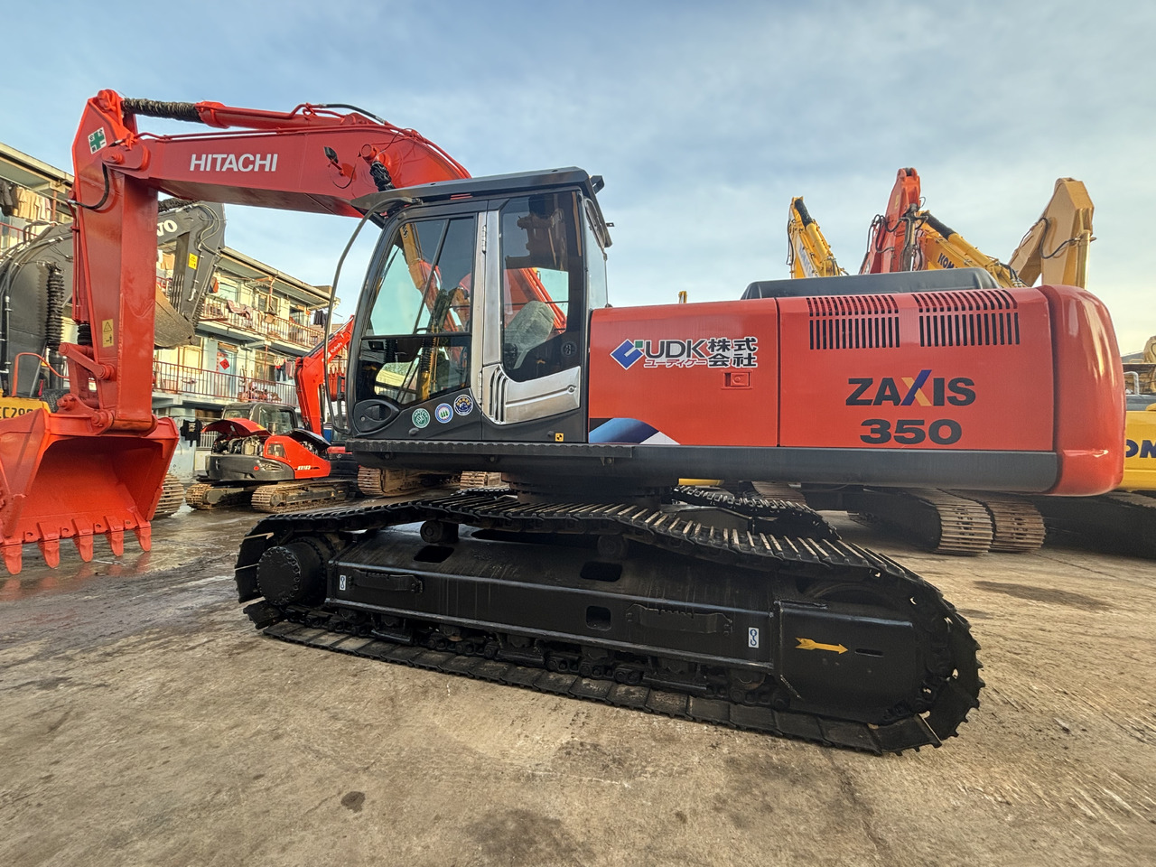 Hitachi ZX350 Used Excavator Hitachi 35 ton Secondhand Crawler Excavators Zx60 zx70 Zx120 Zx130 zx210 zx240 Zx300 zx850 - Ekskavator perayap: gambar 1 Hitachi ZX350 Used Excavator Hitachi 35 ton Secondhand Crawler Excavators Zx60 zx70 Zx120 Zx130 zx210 zx240 Zx300 zx850 - Ekskavator perayap: gambar 1