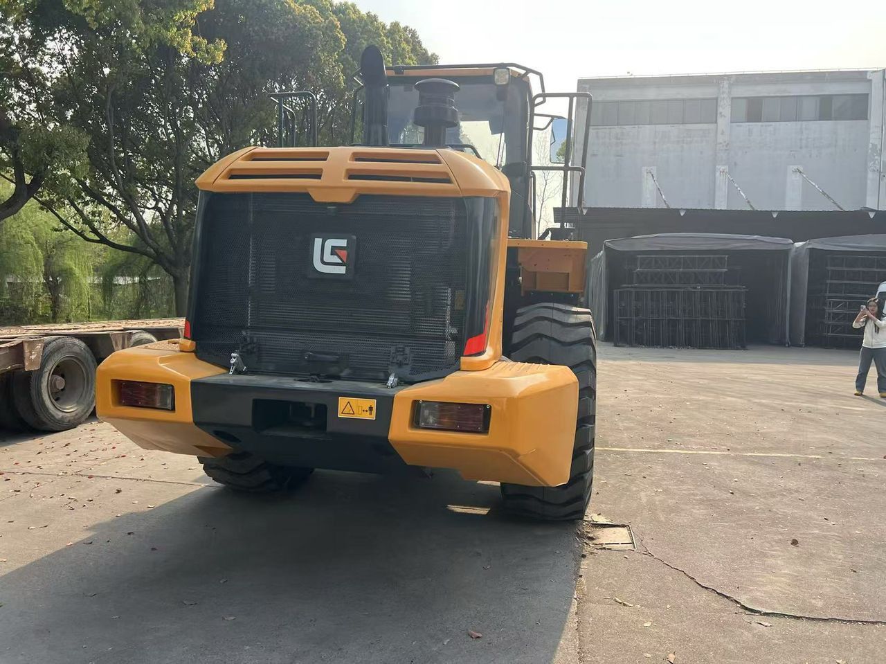 Liugong Cargador frontal CLG 856H used wheel loader with cummins engine - Wheel loader: gambar 4 Liugong Cargador frontal CLG 856H used wheel loader with cummins engine - Wheel loader: gambar 4