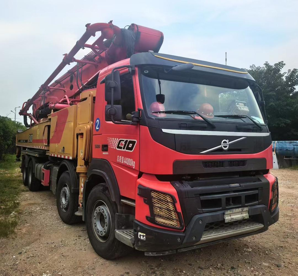 VOLVO 62 Meters Original Concrete Pump Truck Construction Machinery Cement Pumping Equipment Mounted Concrete Pump Truck - Peralatan beton: gambar 2 VOLVO 62 Meters Original Concrete Pump Truck Construction Machinery Cement Pumping Equipment Mounted Concrete Pump Truck - Peralatan beton: gambar 2