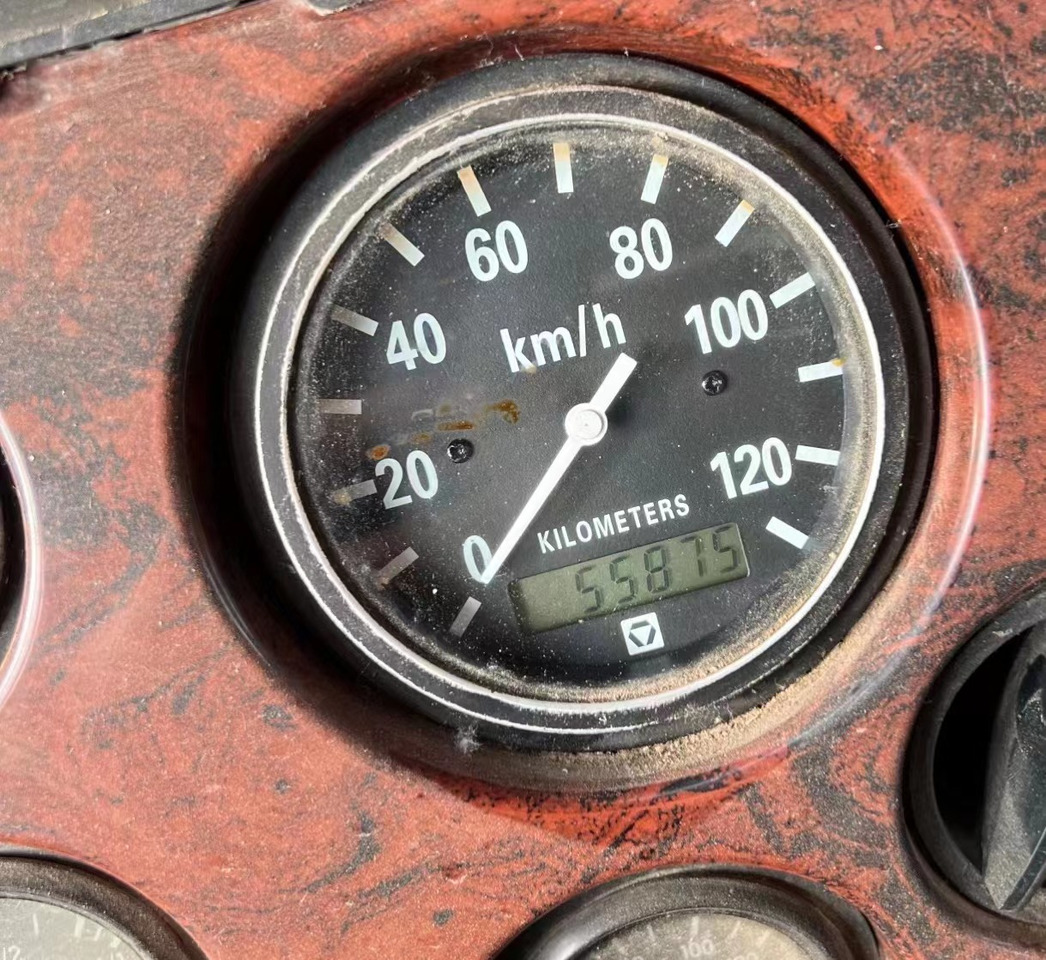 Derek bergerak XCMG 100 Ton Used Truck Crane QY100K-II with High Quality for Sale: gambar 12