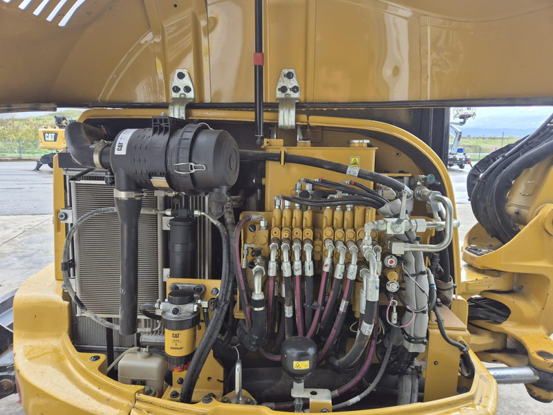 Ekskavator mini Caterpillar 305E2: gambar 19